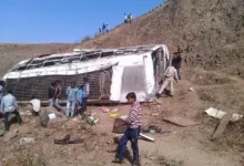 बस अंसतुलित होकर 200 मीटर गहरी खाई में गिरी , 12 की मौत, 30 गंभीर घायल 2 machliya bus accident jhabua5 बस अंसतुलित होकर 200 मीटर गहरी खाई में गिरी , 12 की मौत, 30 गंभीर घायल