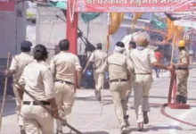 हनुमान जयंती के जुलूस पर पथराव , 35 से ज्यादा लोग घायल 3 khanda hanuman mandir हनुमान जयंती के जुलूस पर पथराव , 35 से ज्यादा लोग घायल