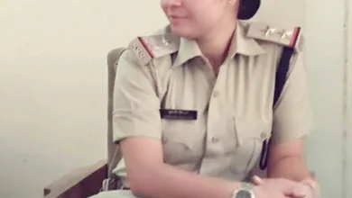 suruchi shivhare ग्वालियर एसआई सुरूचि शिवहरे ने एफआईआर में से नाम हटाने के मांगे 5000