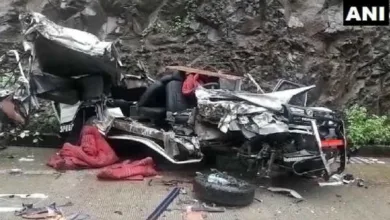 badwani accident मध्यप्रदेश: जीप और बस में भीषण टक्कर, 4 लोगों की मौत