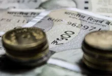 collage maker 22 oct 2023 02 41 pm 1732 1697965893 विदेशी निवेशकों ने अक्टूबर में भारतीय इक्विटी से 12,000 करोड़ रुपये निकाले; ऋण बाजार में 5,700 करोड़ रुपये डालें