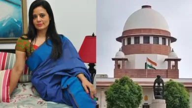 महुआ मोइत्रा ने 'कैश-फॉर-क्वेरी' आरोपों पर लोकसभा से अपने निष्कासन के खिलाफ सुप्रीम कोर्ट का रुख किया 1 Mahua Moitra Moves Supreme Court Against Her Expulsion From Lok Sabha