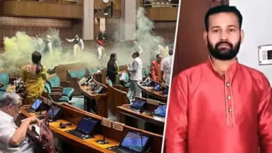 Mastermind of Parliament security breach surrenders before Delhi Police