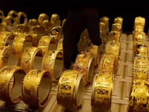 gold-price-today-yellow-metal-stuck-in-a-range-fed-meet-eyed