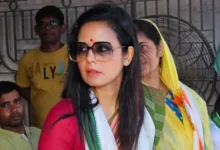 महुआ मोइत्रा के लोकसभा से निष्कासन पर टीएमसी बीजेपी में खींचतान 2 mahua moitra महुआ मोइत्रा के लोकसभा से निष्कासन पर टीएमसी बीजेपी में खींचतान