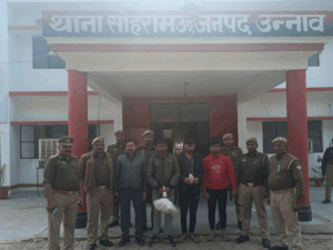 up crime news जहरीली शराब पीने से 2 की मौत, 4 गिरफ्तार