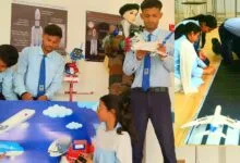 Five engineering students of Gorakhpur have developed a unique 'Plane Safety Radar System', which detects the possibility of an aircraft crash in advance and sends an alert to the pilot and the general public. This system based on satellite data, AI and ML can bring a big revolution in the field of public safety