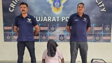 गांधीनगर में 25 लाख की लूट , पुलिस ने एक आरोपी पकड़ा, दूसरा फरार 14 crime-branch-ahmedabad-aressted