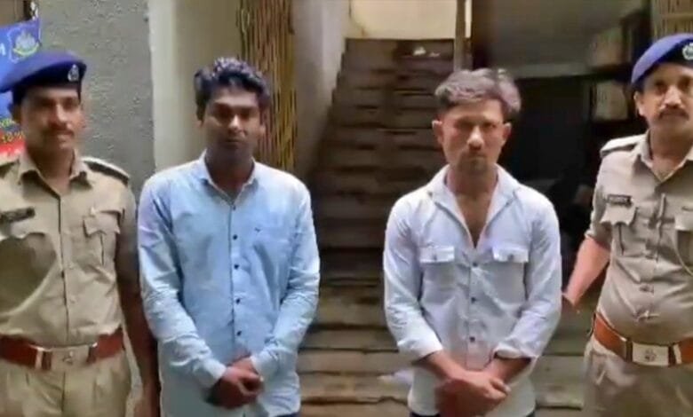 Vadodra News: झूठी बीमारी और यूनानी इलाज के नाम पर 25 लाख की ठगी, बीमारी की आड़ में दंपति को बनाया शिकार 1 gujrat news5 Vadodra News: झूठी बीमारी और यूनानी इलाज के नाम पर 25 लाख की ठगी, बीमारी की आड़ में दंपति को बनाया शिकार