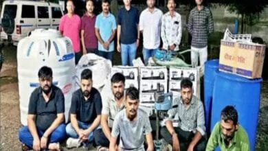 जामनगर में नकली अंग्रेजी शराब फैक्ट्री का भंडाफोड़, 6 आरोपी गिरफ्तार 10 jamnagar fake-liquor-factory-busted-goods-worth-rs-728-lakh-seized