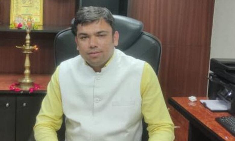 फार्मेसी एजुकेशन का भ्रष्टाचार चक्रव्यूह: PCI अध्यक्ष मोंटू पटेल के अहमदाबाद बंगले पर CBI की छापेमारी 1 cbi montu-patel ahmedabad